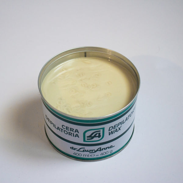 Fat-soluble zinc oxide wax